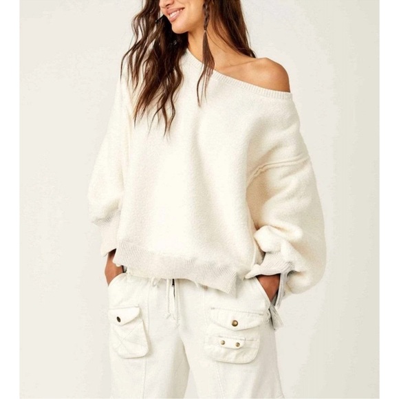 FREE PEOPLE WE THE FREE VANILLA ICE CREAM COZY CAMDEN PULLOVER SWEATSHIRT TOP - Picture 3 of 14